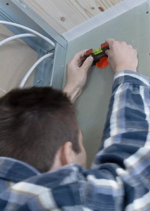 POZIOMICA KIESZONKOWA MAGNETYCZNA 80MM WIHA