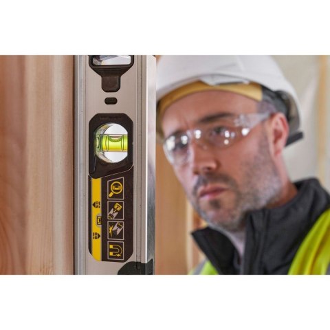 POZIOMICA MAGNETYCZNA EXTREME 40CM STANLEY