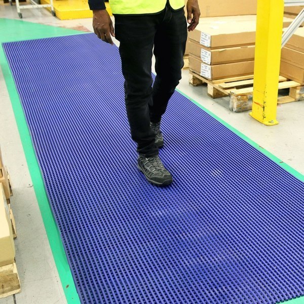 Mata DeckStep Matting Szary 0.6m x 10m DS060610 COBA Mata DeckStep Matting Szary 0.6m x 10m DS060610 COBA