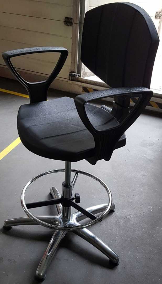 Krzesło/fotel przemysłowy czarny pianka PUR