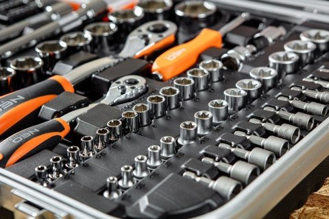 WALIZKA ELEKTRYKA 108 SZTUK NEO WALIZKA ELEKTRYKA 108 SZTUK NEO